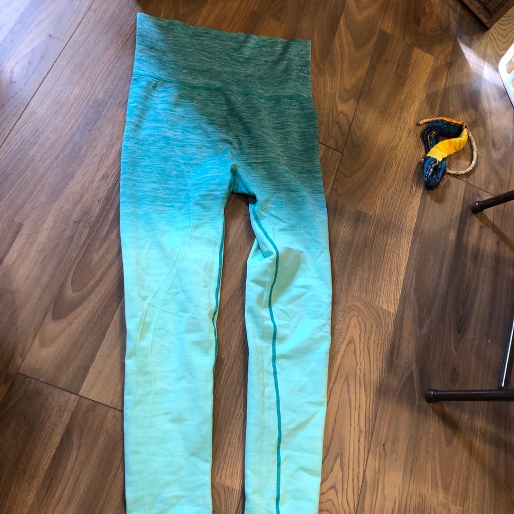 Highwaisted yoga pants